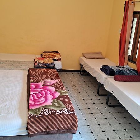 Blue Sky Homestay Khajurāho Extérieur photo